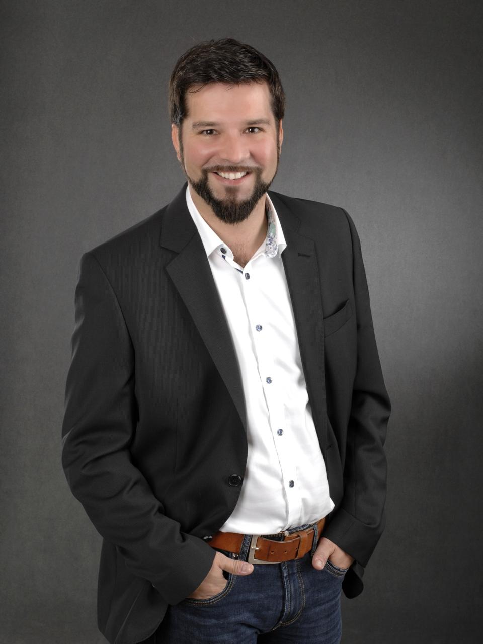 Michael Nikolaus